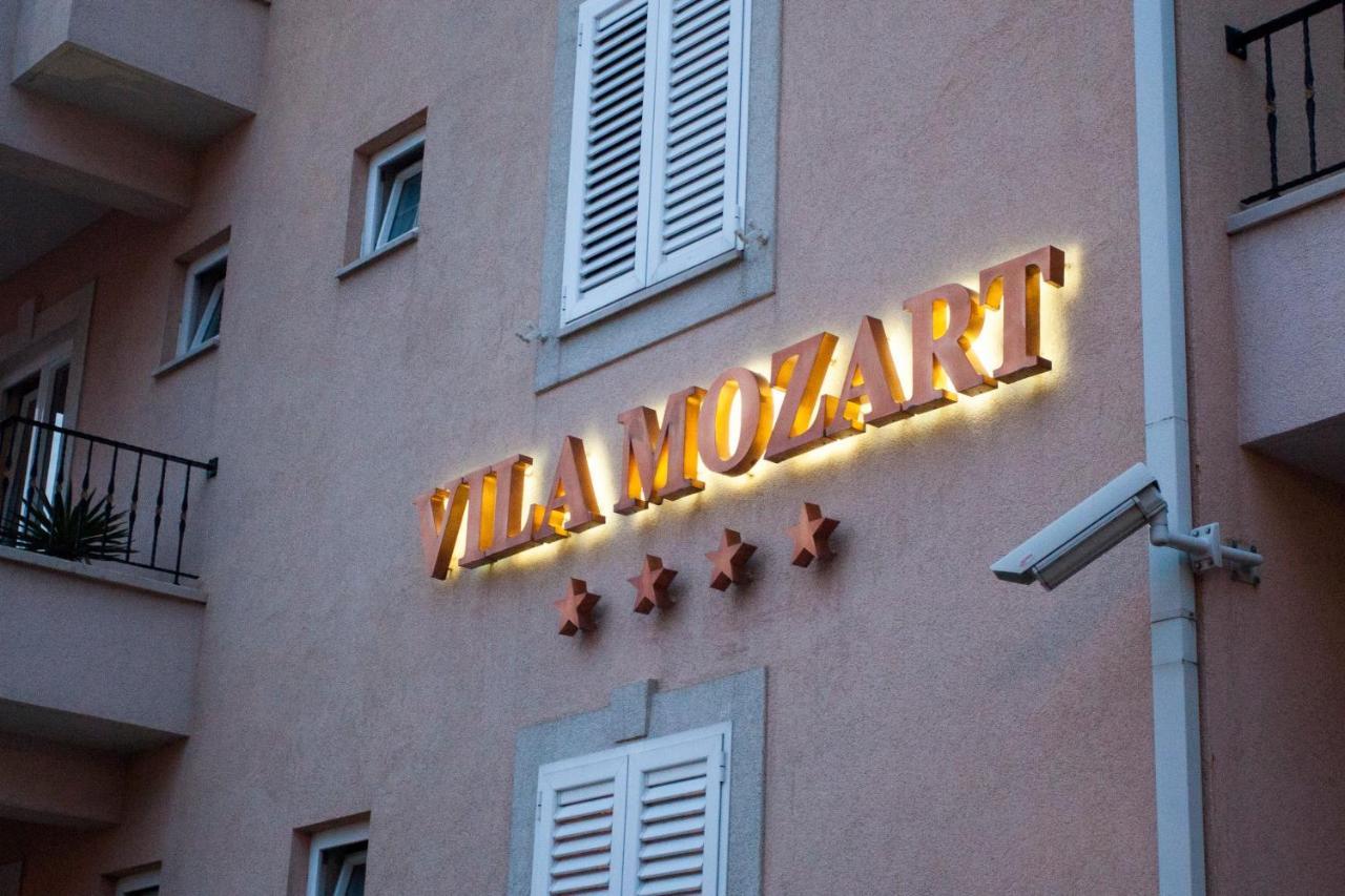 Aparthotel Villa Mozart Podgora Eksteriør billede