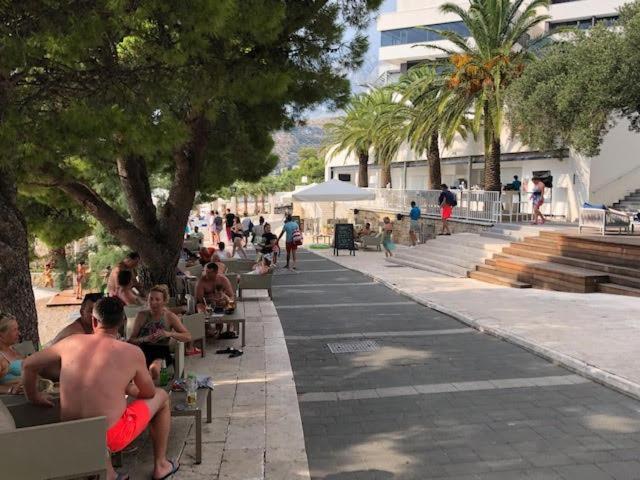 Aparthotel Villa Mozart Podgora Eksteriør billede