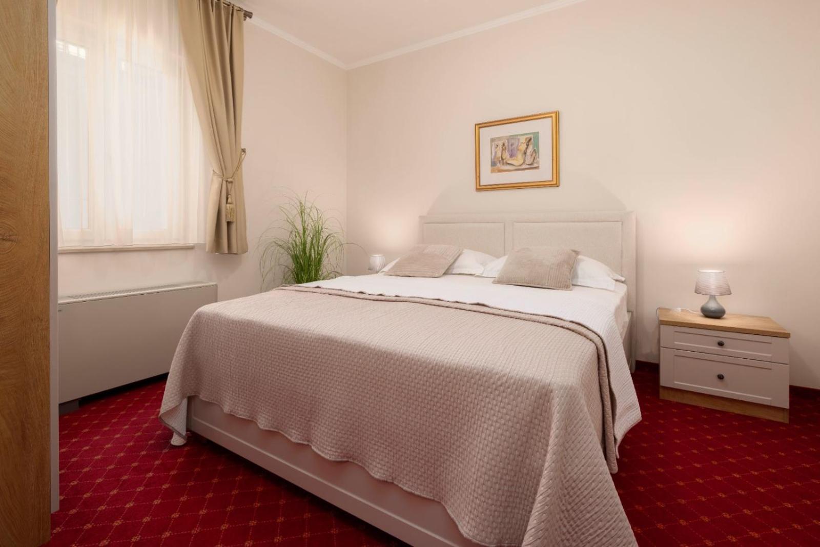 Aparthotel Villa Mozart Podgora Eksteriør billede